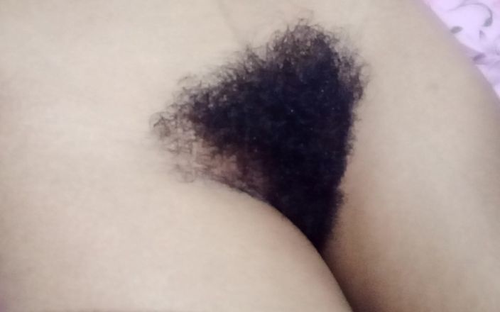 TEENADESI: Yalnızken hiç orgazm yaşamamıştı
