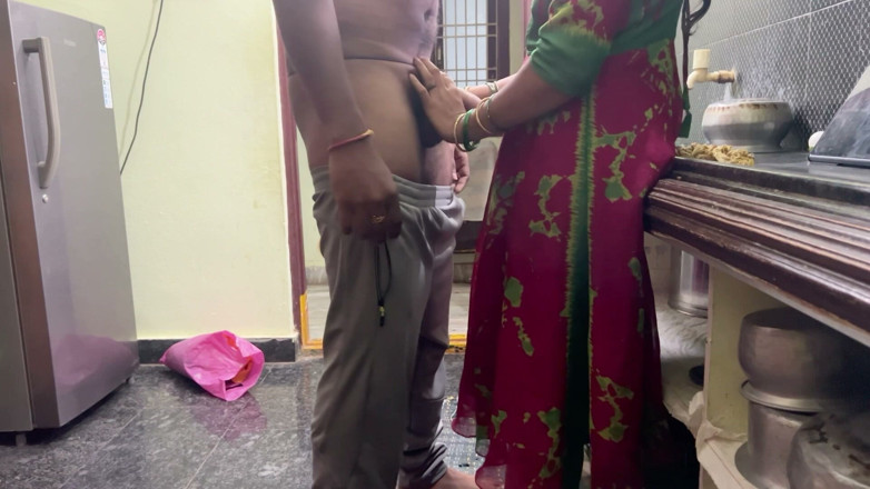 Romeo To Juliat: Real Desi Couple, Private Moments Really Hot 18+