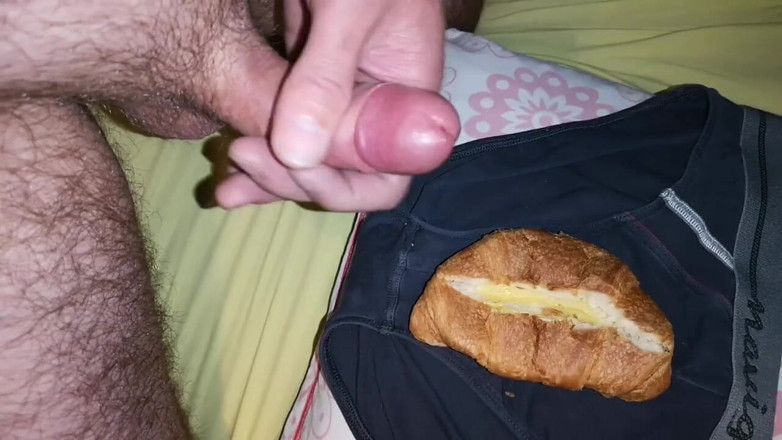 Cicci77: Sarapan sperma baru untuk Cicci77