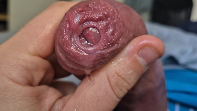 GloomyChase977: 未删减的头 precum 玩