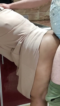 Fuck Stepmom Big Ass in Kitchen Hot MILF Anal Sex