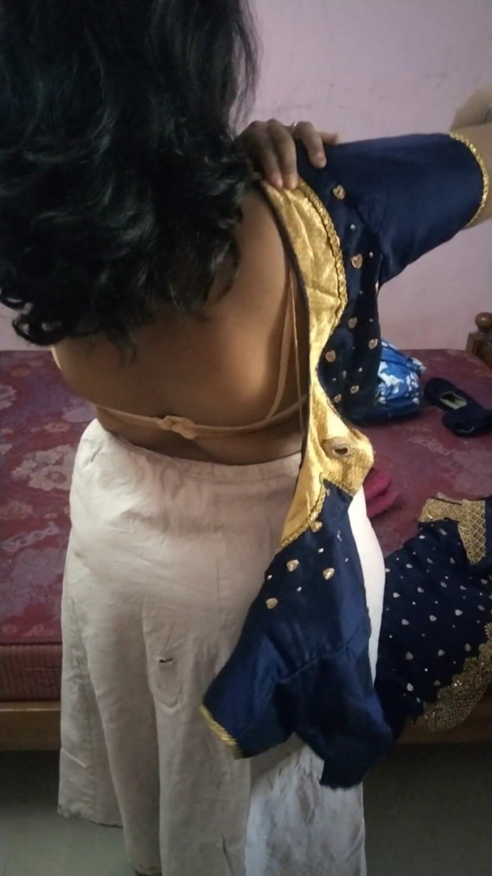 Benita sweety: Salem Tamil - casal quente em casa