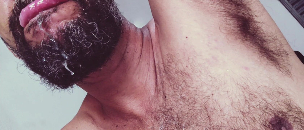 Stink HairyMale: Domenica arrapata