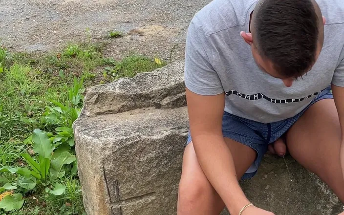 Twinkboy82: German Twink Short Pee Break