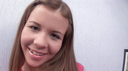 Uncklefred: Không có gì tuyệt vời hơn cu giả trong đít