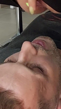 Kompilace paroháčského creampie uklízí lízání obličeje, krmení mrdky, polibek