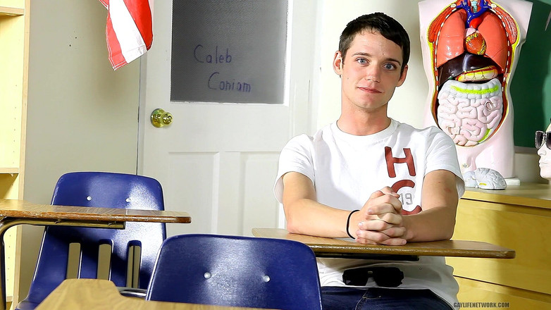 Teach Twinks: Caleb Coniam, jolie fille sauvage, discute