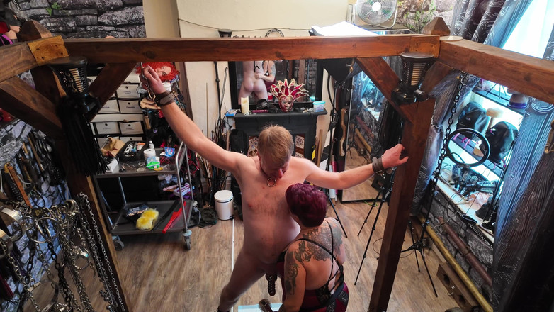 The Izars: Padrona izar e lattice bubble nel dungeon parte 2