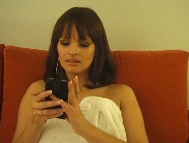 Flash Model Amateurs: Sexy brunette at the interview