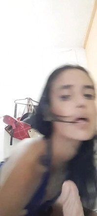 Sie streichelt mich