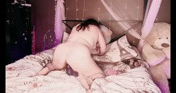 SexyNEBBW: Purple pussy pleaser ai criou videoclipe