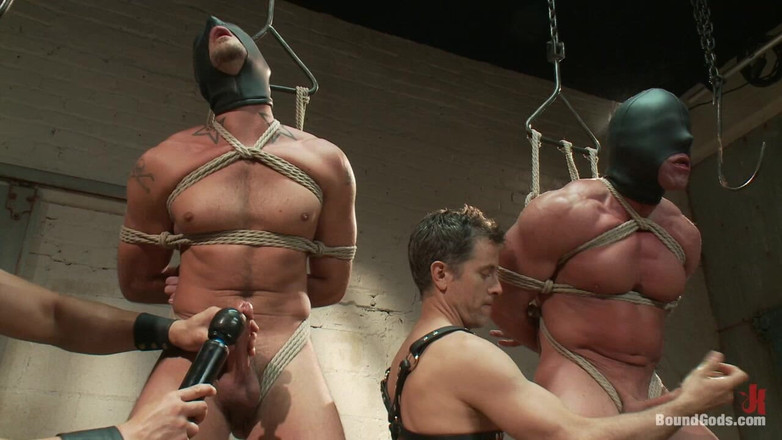 Bound gods: Penggantungan yang paling mencabar dalam Sejarah Dewi Terikat - Penggambaran Langsung