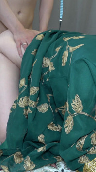 Rochie arabă de ajutor se transformă în sex incitant cu sora vitregă