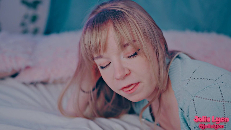 Jolie Lyon: 我继女的恶霸也欺负我