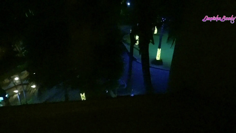 Kndy Kmille: Casal com tesão foi pego fazendo sexo na varanda de...
