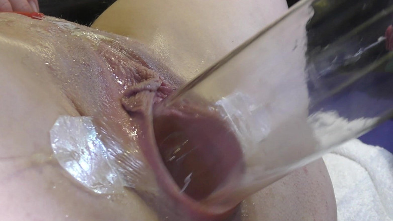 deep keely: Чортова широко розставлена піхва з дилдо і склом дуже близько