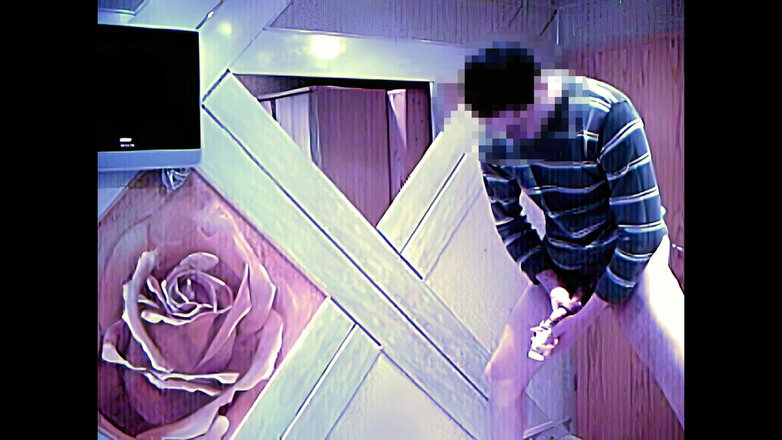 Mark Hannes: Mungitura di masturbazione dello sperma per la banca del seme