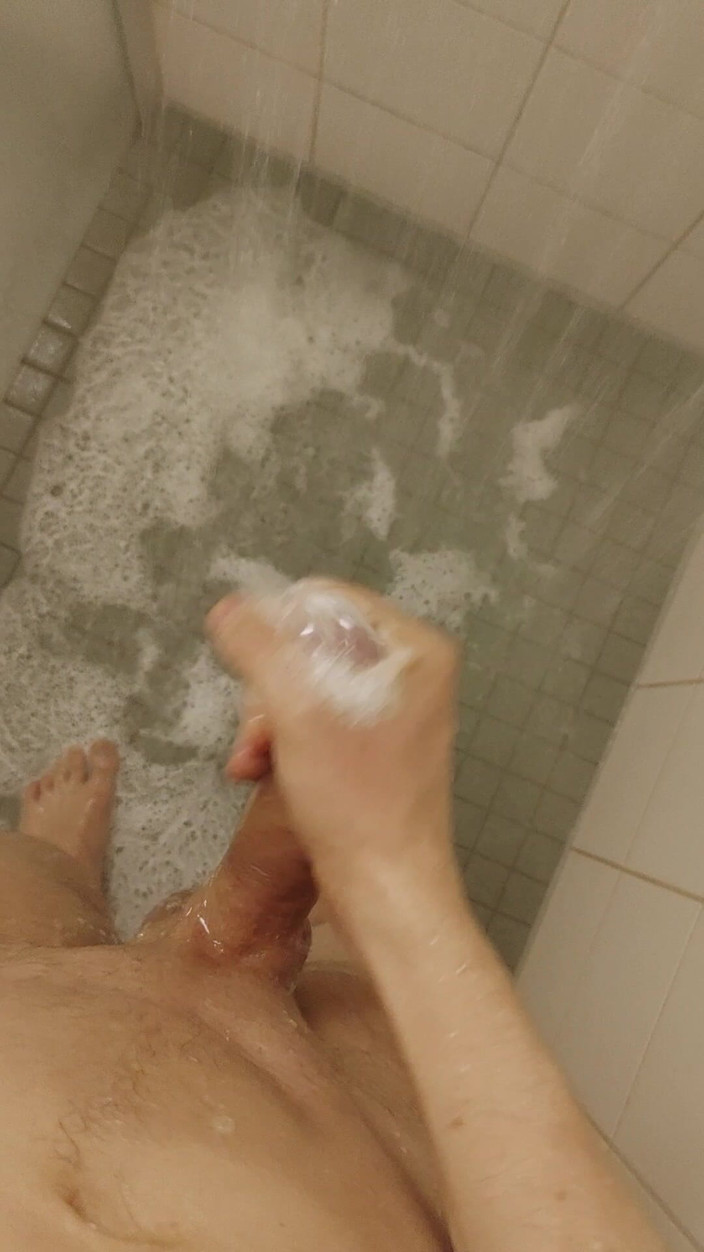 Bayer911: White Young Skinny Boy Under the Shower Piss and Cum