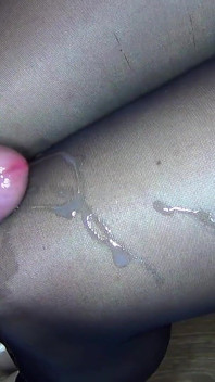 Enorme doppio carico di gambe in collant