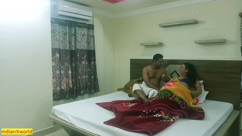 IndianXworld Premium: desi garm bhaabhi vaayaral porokiya seks vidiyo !! spasht bangla ganda...