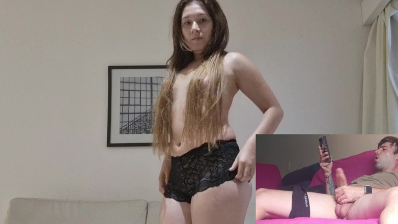 Latinascachondas: Ateşli arkadaş kamerada oynuyor