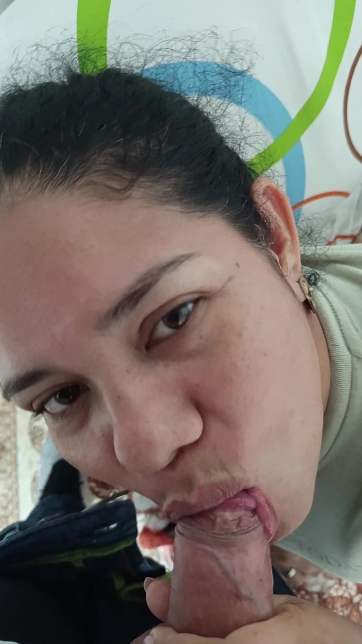 Valkyrieandluigy: Delicious Deep Throat Blowjob