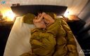 Max &amp; Annika: चुंबन और वीर्य खाने के साथ बिस्तर में कामुक सवारी + लंबे अंतरंग फोरप्ले