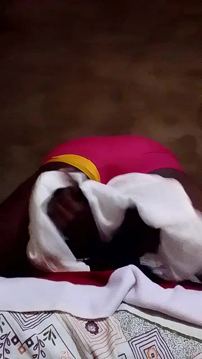Jaanu294: White Skirt Blue Panta Panta Red