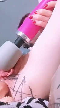 Video-call-sklave: solo anal & muschi-fisting für meinen meister