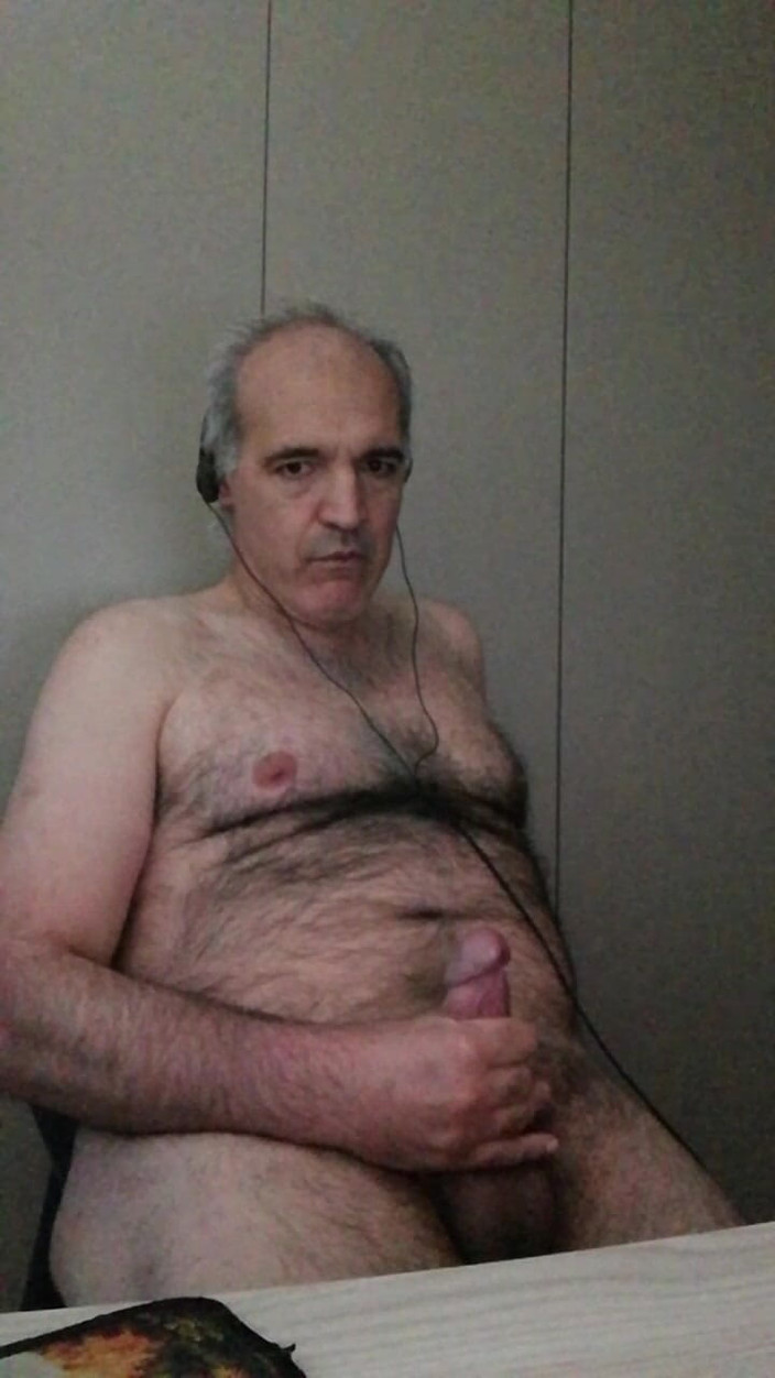 Setesesso7: Saw Is the Wanker's Favorite Music