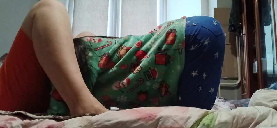 Lesbian-candys: J’adore renifler et lécher la chatte des femmes âgées