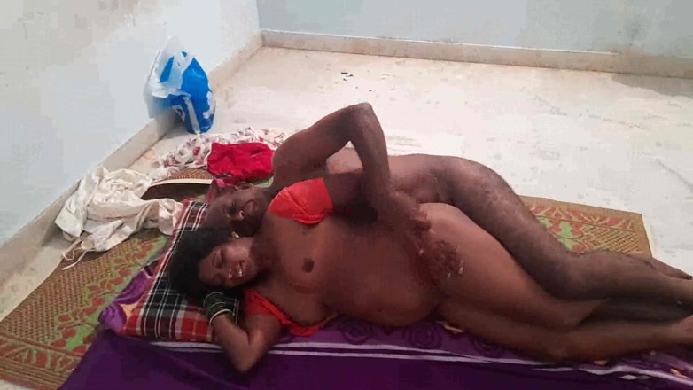 Desi palace: Anu bhabhi passionate sex with her boyfriend