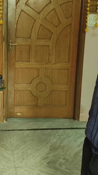 Der indische desi-teenager saara wurde verführt, als eine freundin ihr eine sexgeschichte erzählte