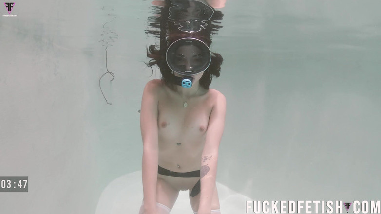 Fucked fetish: HD - Mergulhador debaixo d'água, meias, desafio branco