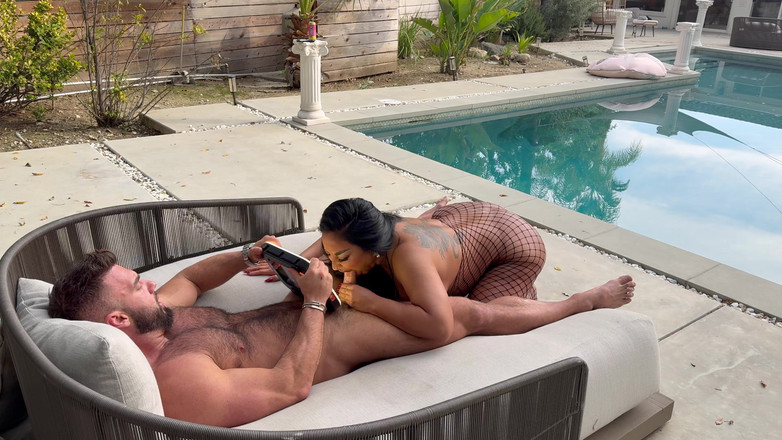 Alfiecinematic: За лаштунками - товста грудаста Кіара Міа пробурена на відео від першої особи