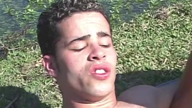 Bareback porn made in France: Latinoamerická otwink ošukaná exhib