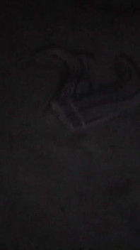 Madera dura! Grimey sucio mamada y coño creampie en el cobertizo. Milf tetona