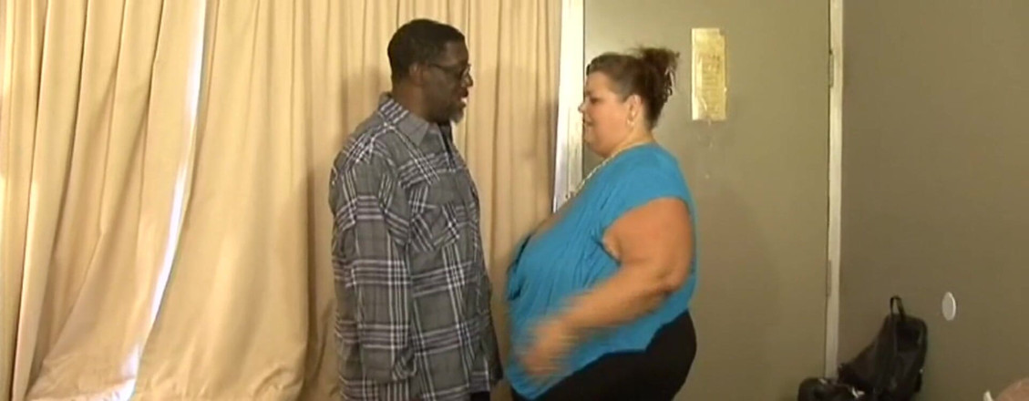 Porn Rap Star: This big girl loves to suck on my balls