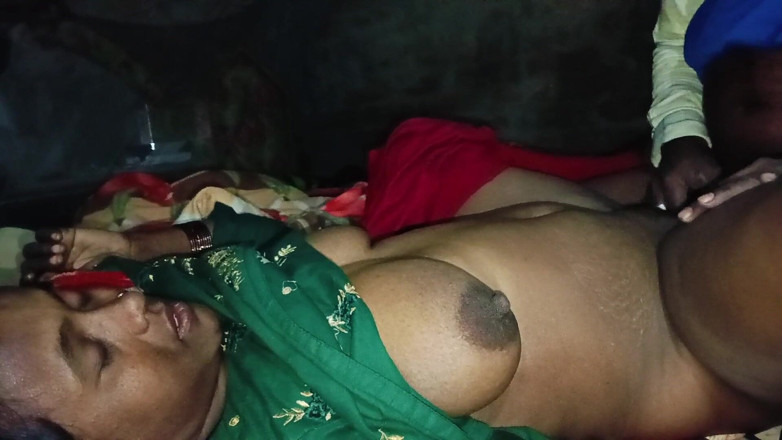 Ghazipur Uttar: Вирусное видео дези, хинди бхабхи обожает горячие и