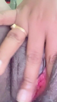 Explore the Juicy Indian Pussy