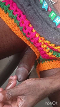 Bisessuali africani si masturbano e un enorme sborrata