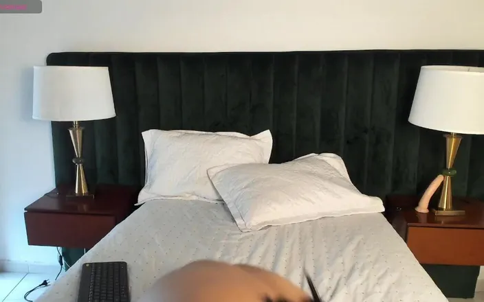 Lizzy Modri: Pussy Sex Naked Masturbation