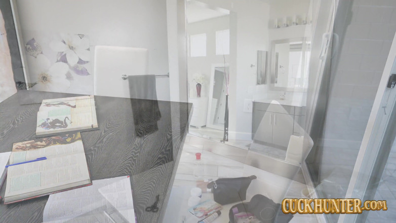 Cuck Hunter: Istri yang terabaikan olive glass selingkuh dari suaminya sama kontol...