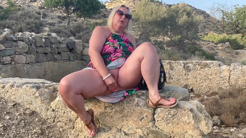 Lena Cox: Horny Wife Outdoor Squirting Masturbation - Nympho Wife Real Orgasms