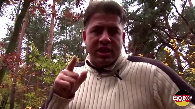 123XXX - Fucked Amateurs in Germany!: La ragazza kinky ferma un pervertito e vuole scopare