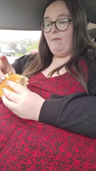 SSBBWLadyBrads: Я люблю набити цей живіт BK