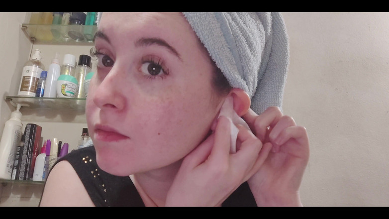 RavenHearth666VIP: My ear cleaning routine starts with cotton swabs and then...
