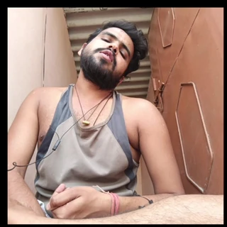 Ismaatdeva tem brincando com som