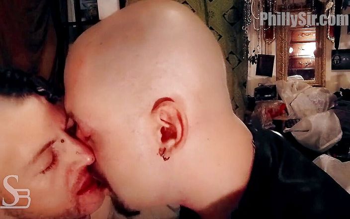 Philly Sir Videos: På begäran: kysser Morgan Parker