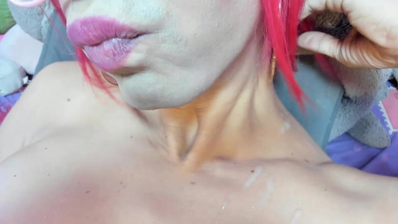 Ariana Unicorn: 巨根の女の子